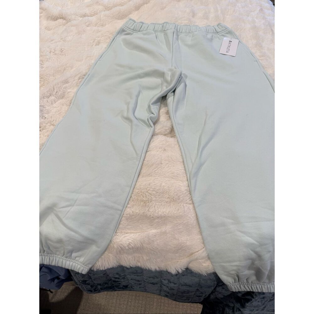 Athleta jogger Robin’s egg blue NWT size large petite